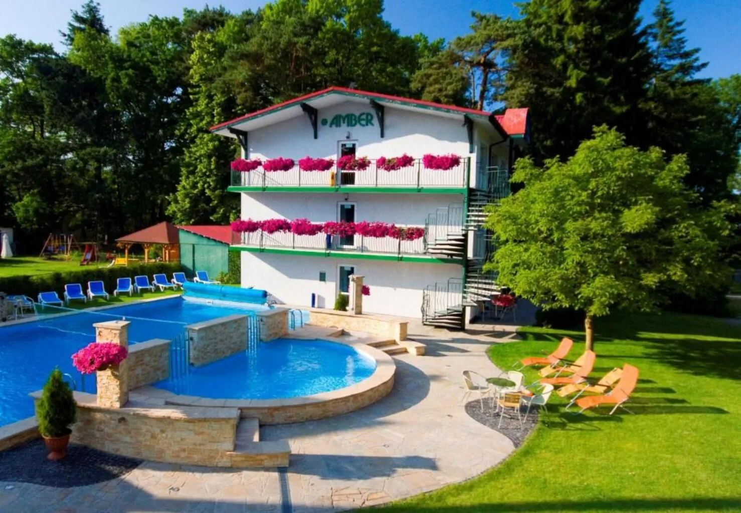 Apartamenty Amber Rewal