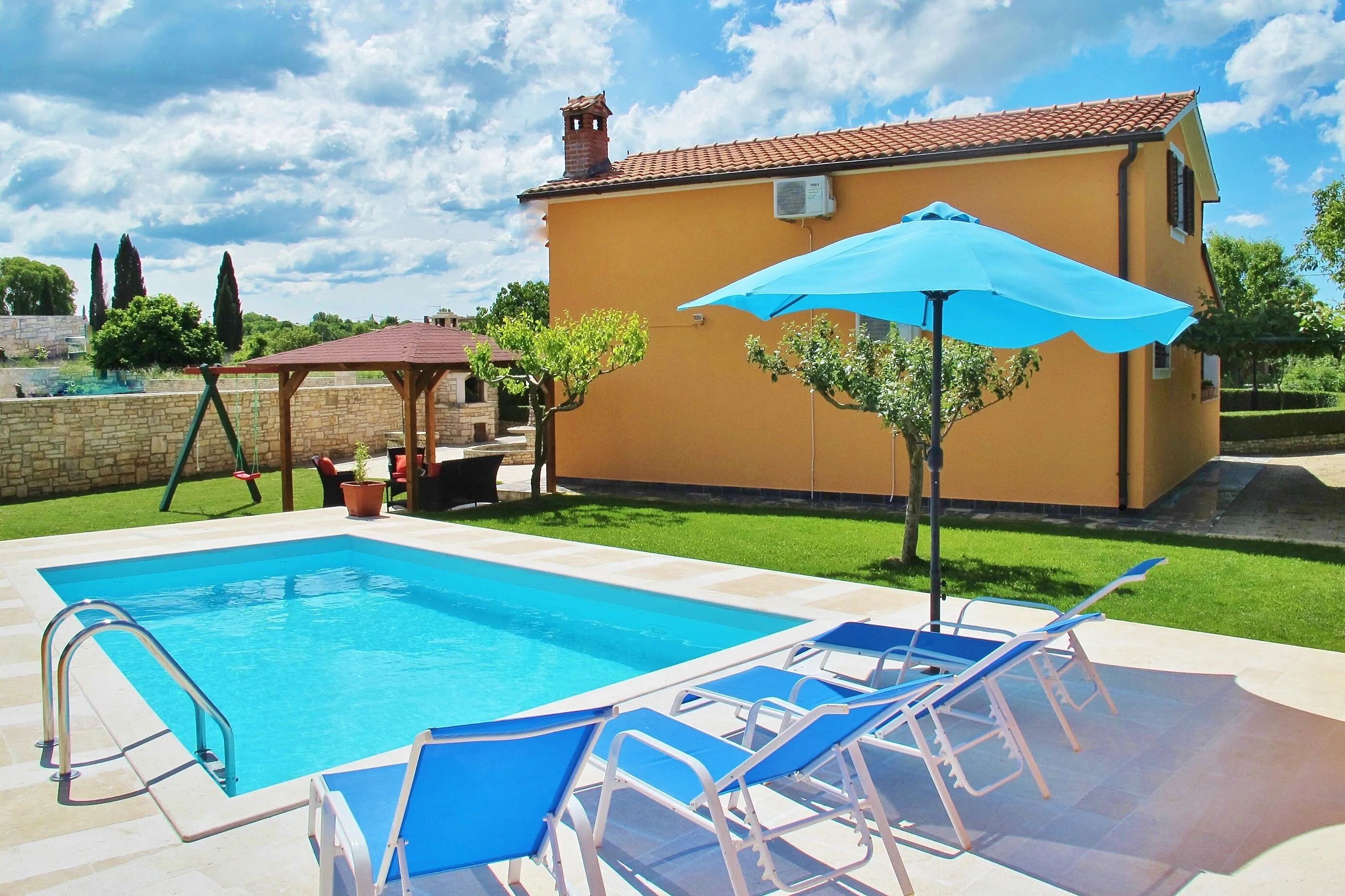 Family Friendly House With A Swimming Pool Sveti Petar U Šumi, Central Istria - Središnja Istra - 7177 Sveti Petar U Šumi