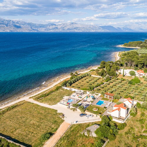 Luxusvilla A Tenger Mellett Medencével Supetar, Brac - 12371 Supetar  3