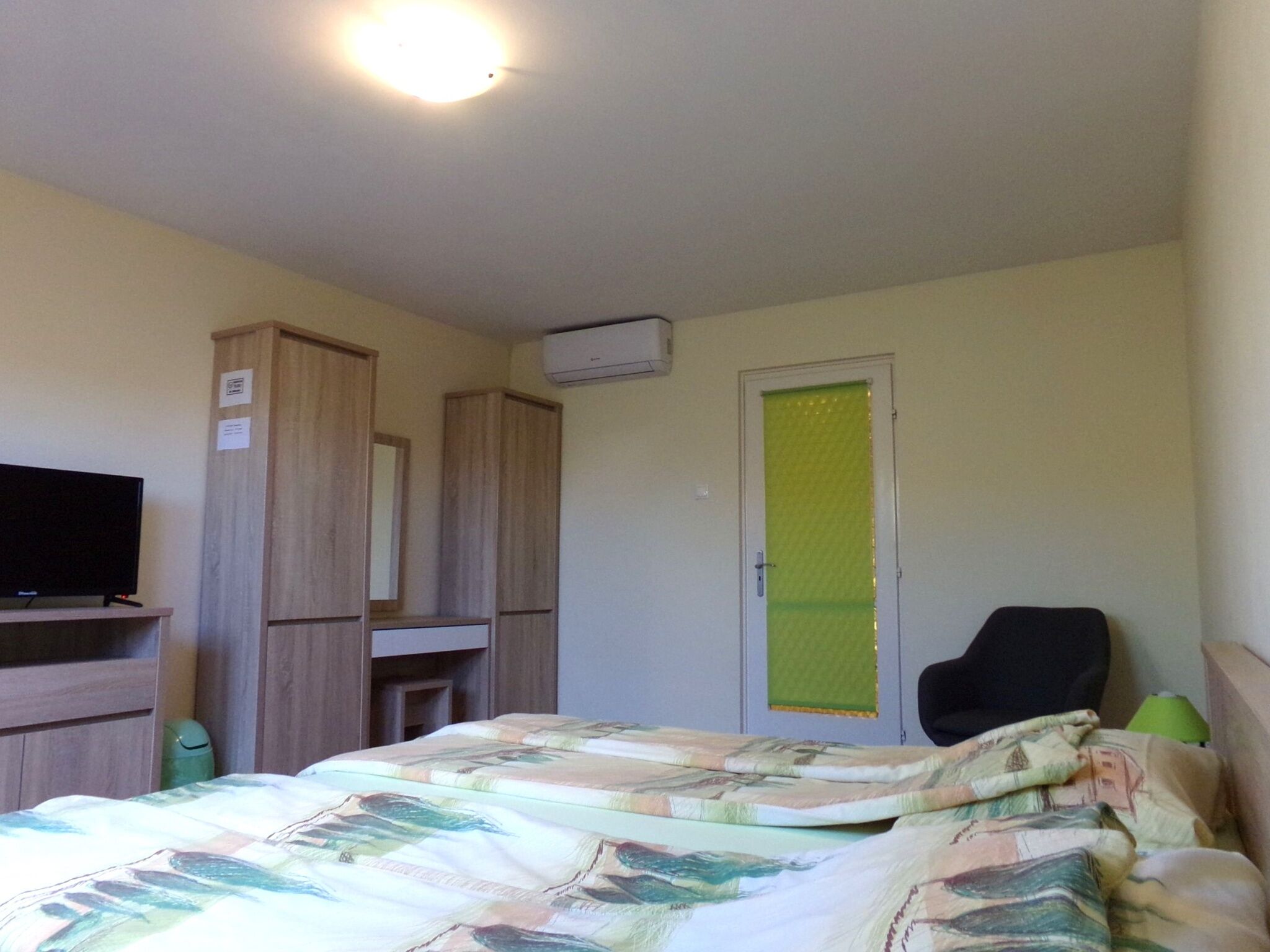 Hold-on Apartman Gyula
