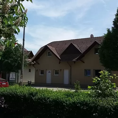 Pusztai Apartmanok Balatonszeme 002 kép