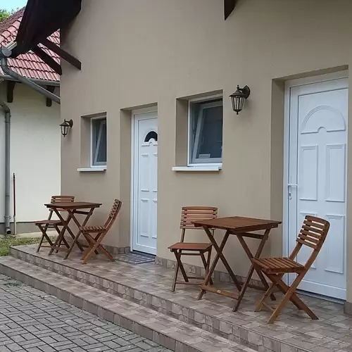 Pusztai Apartmanok Balatonszeme