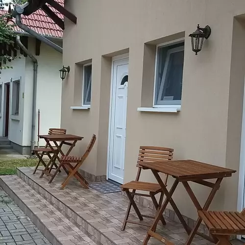 Pusztai Apartmanok Balatonszeme 005 kép