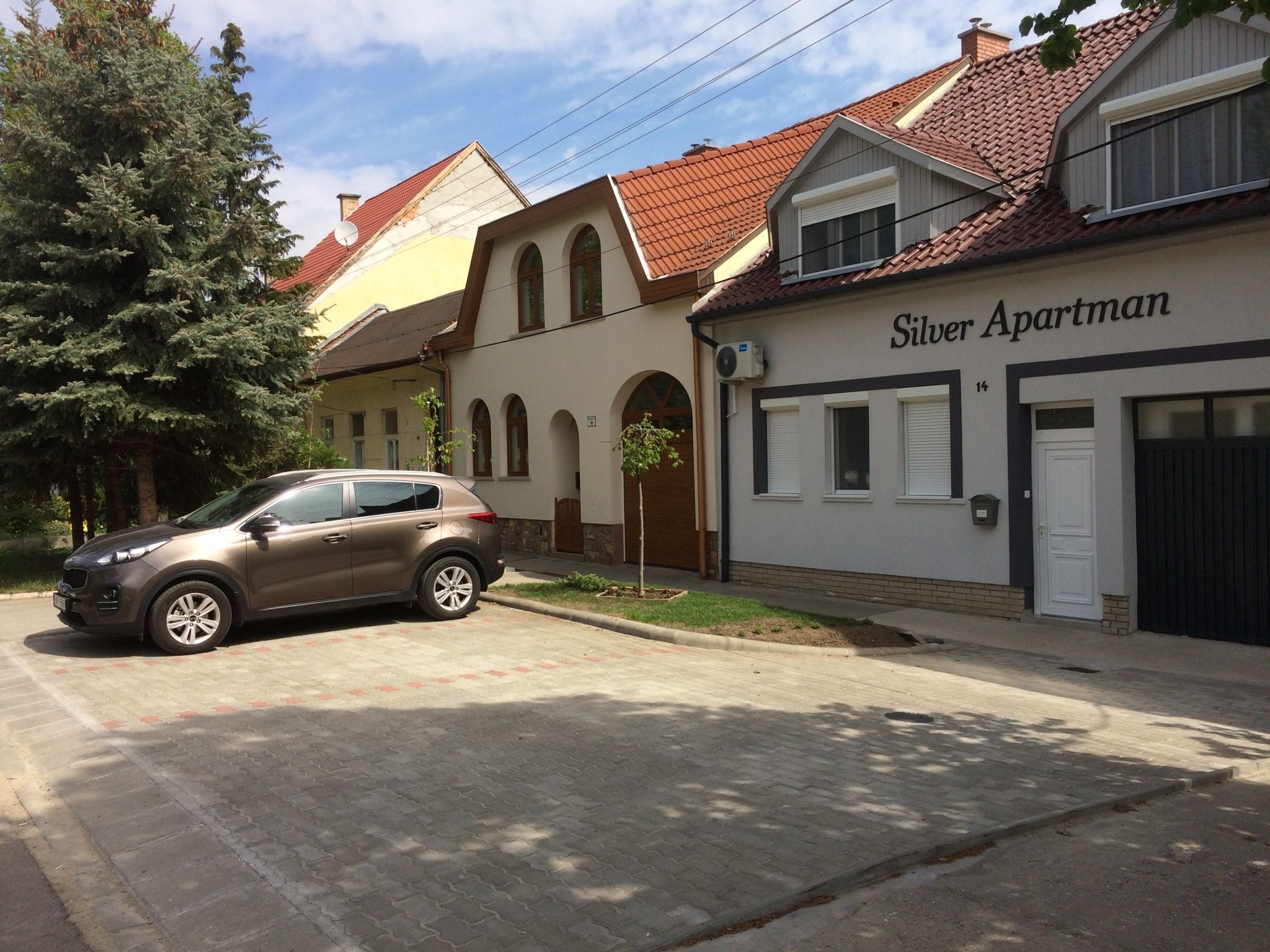 Silver Apartman Eger
