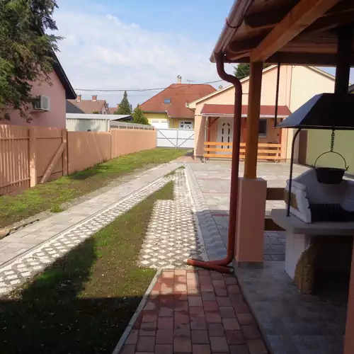 Irisz Apartman Hajdúszoboszló 002 kép