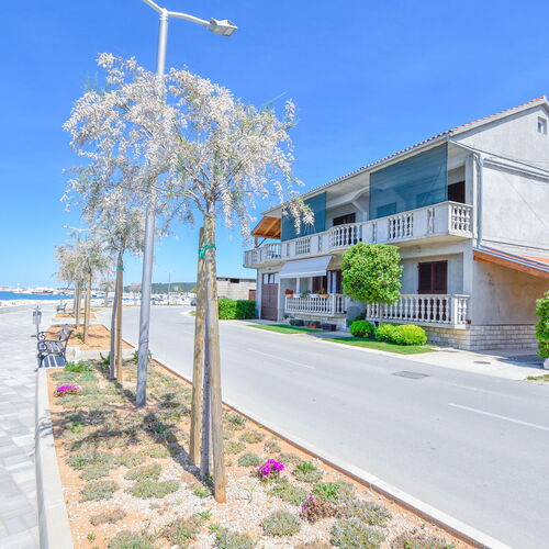 Apartments Marica Sukosan  2