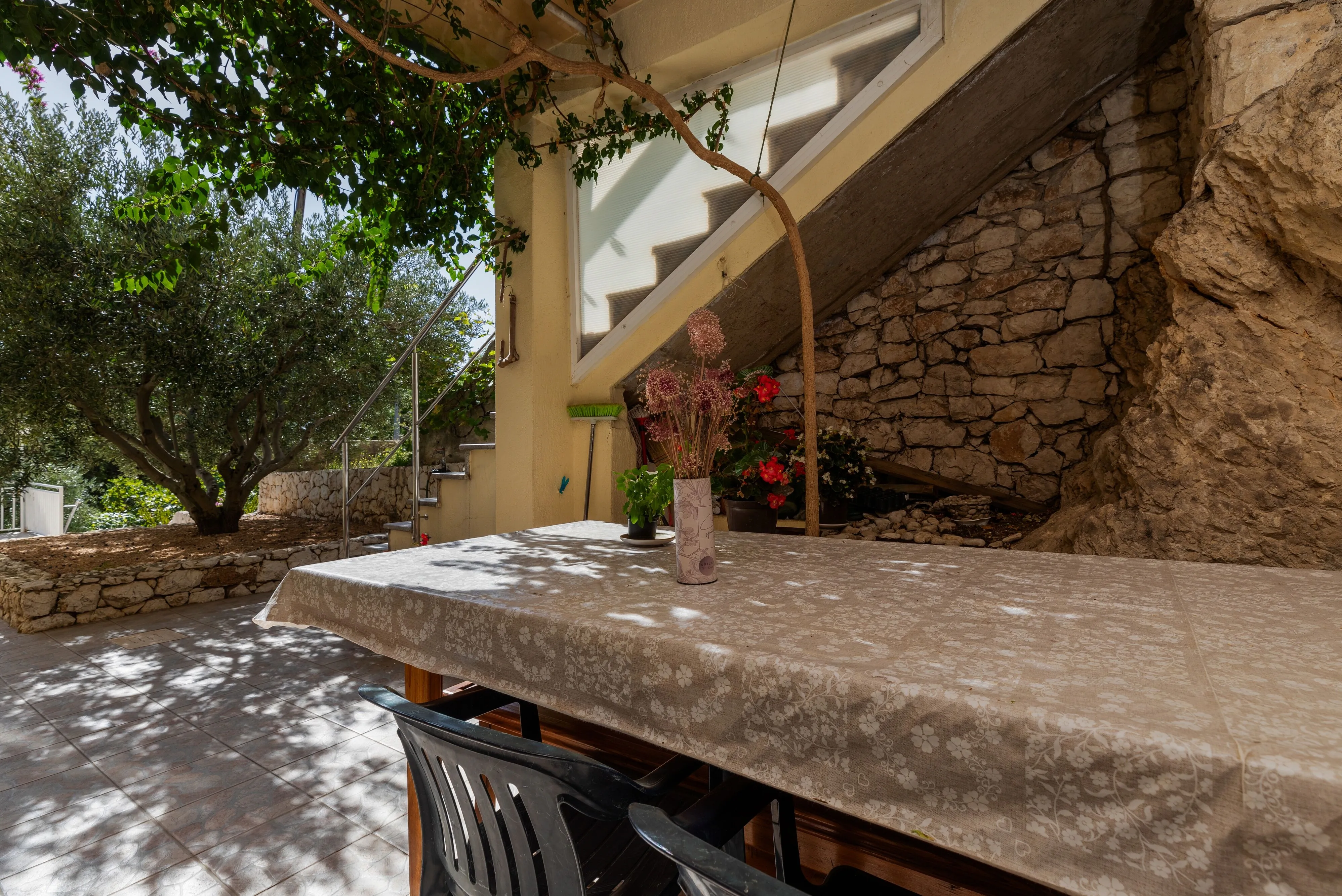 Apartments With Parking Space Marušići, Omiš - 1131 Marušići