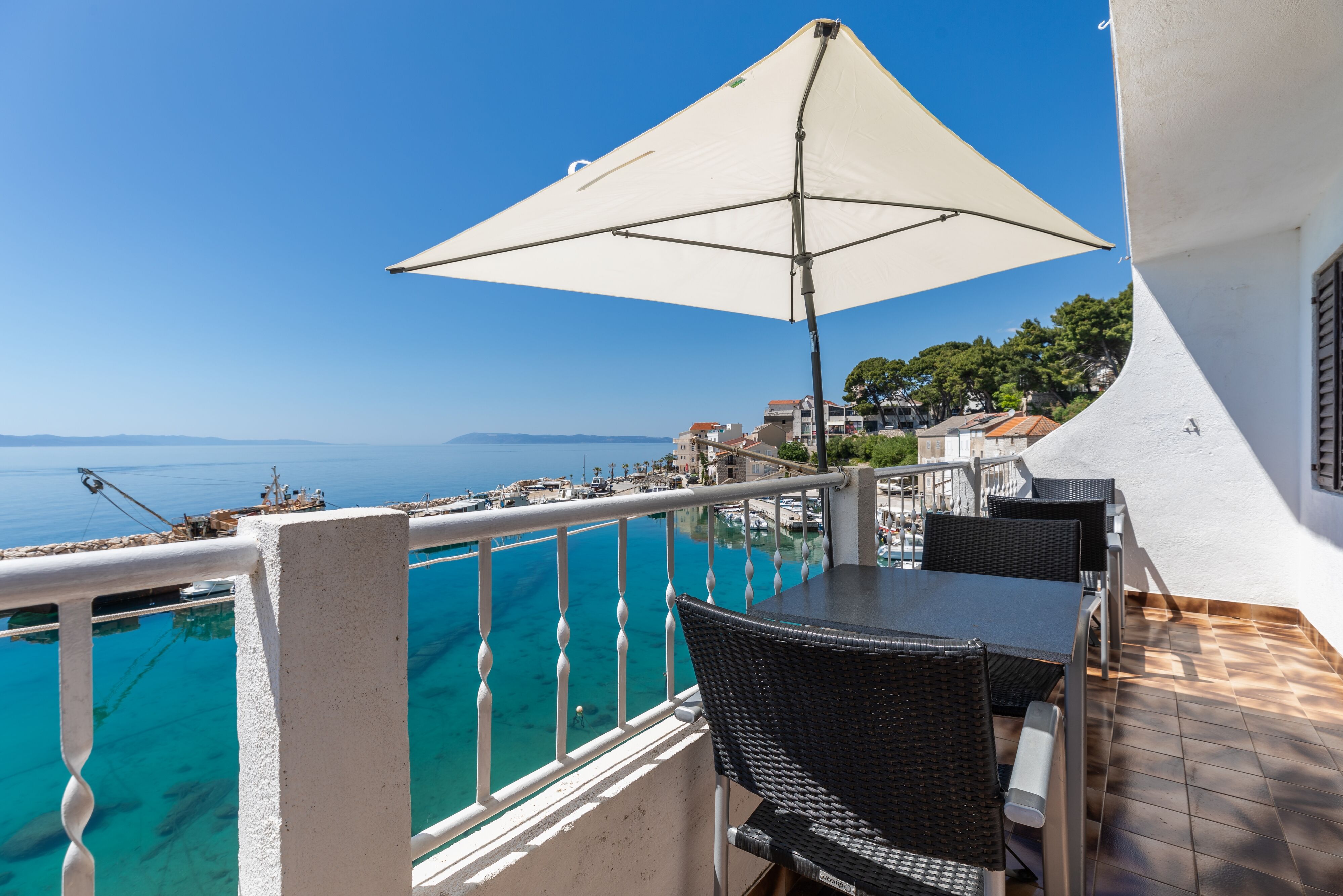 Apartmanok A Tenger Mellett Drasnice, Makarska - 2722 Drašnice