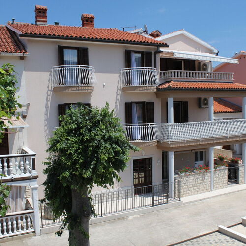 Apartmanok A Tenger Mellett Duga Luka Prtlog, Labin - 5528 Duga Luka (Prtlog)  2