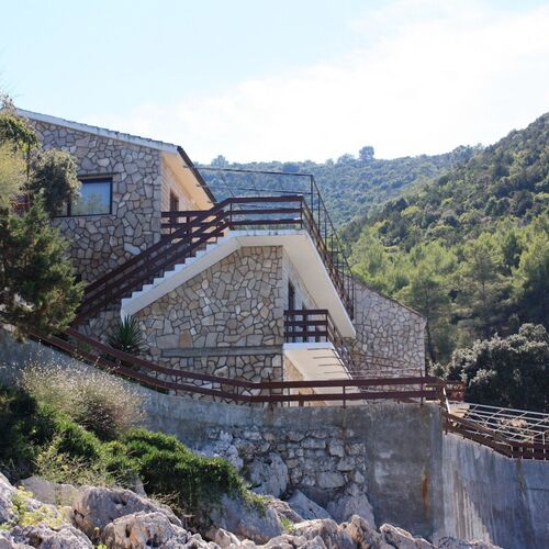 Robinzoni Apartmanok A Tenger Mellett Öböl Pobij, Hvar - 5633 Pobij  4