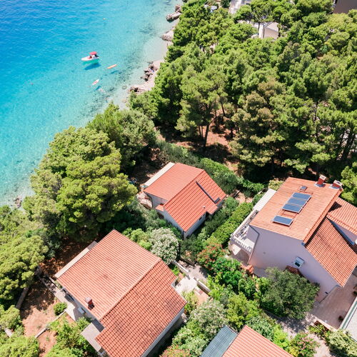 Apartmanok A Tenger Mellett Medencével Medici, Omis - 7461 Medići  2