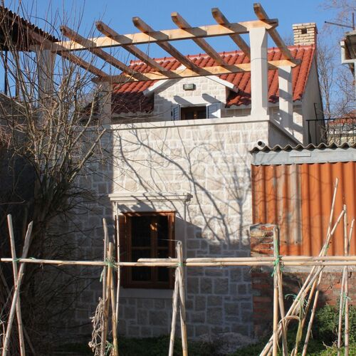 Nyaralóház A Tenger Mellett Kastel Novi, Kastela - 7554 Kaštel Novi  2