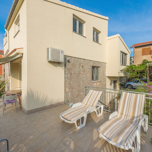 Apartmanok A Tenger Mellett Businci, Ciovo - 7560 Bušinci  2