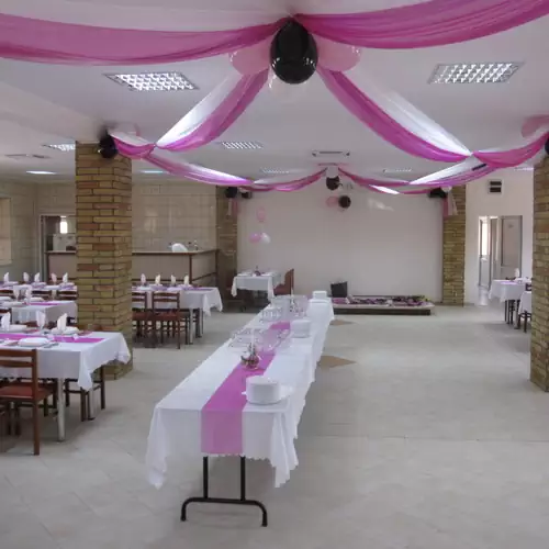 Napsugár Vendégház és Rendezvényház Kisszállá 003 kép