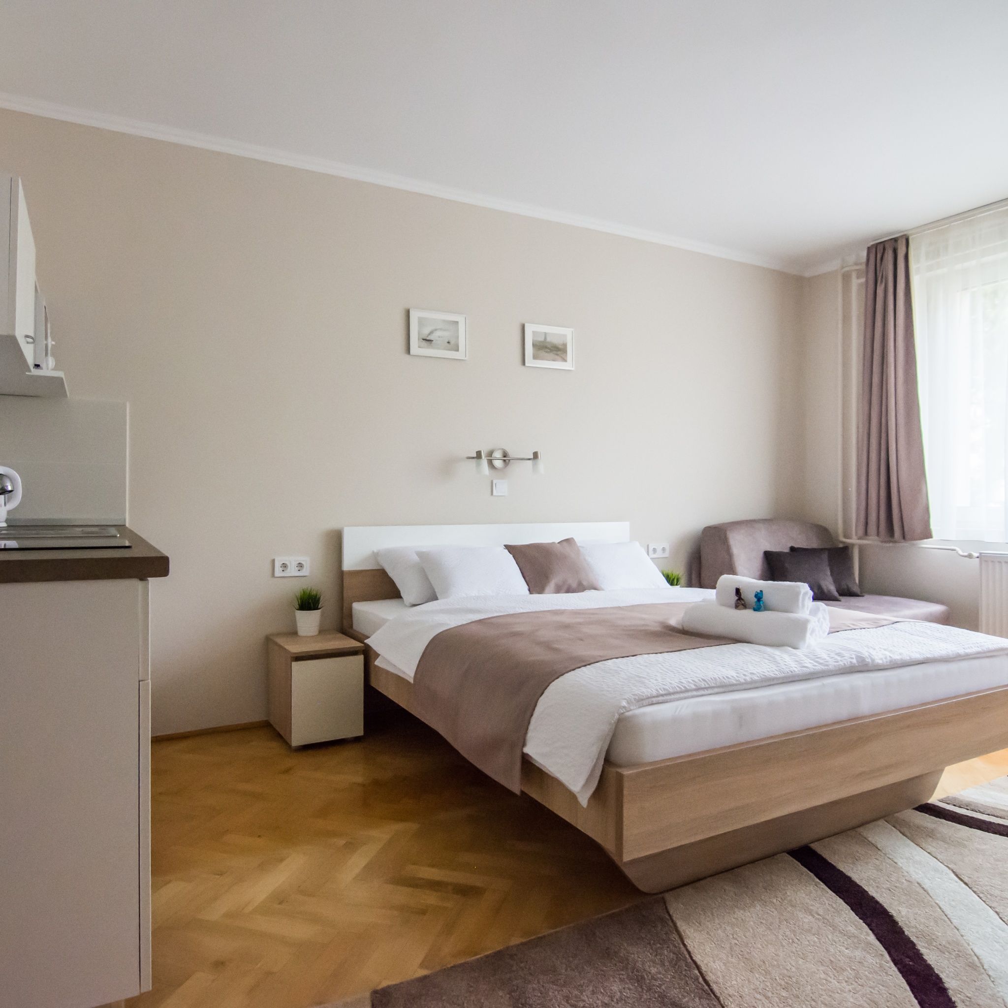 Partner Apartmanház Eger