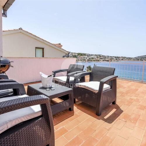 Apartments Apartmani Bebe Razanj  4