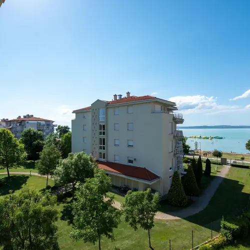 Lakeside Family Apartment Siófok 019 kép