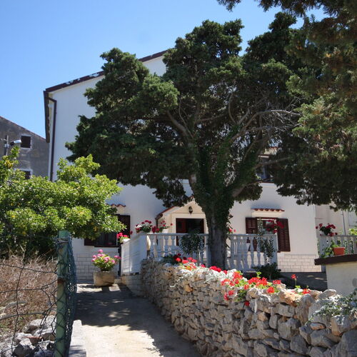 Apartmanok és Szobák Parkolóhellyel Cunski, Losinj - 2498 Ćunski  2