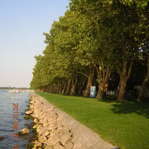 Rózsa Nyaralóház Balatonboglár 021 kép