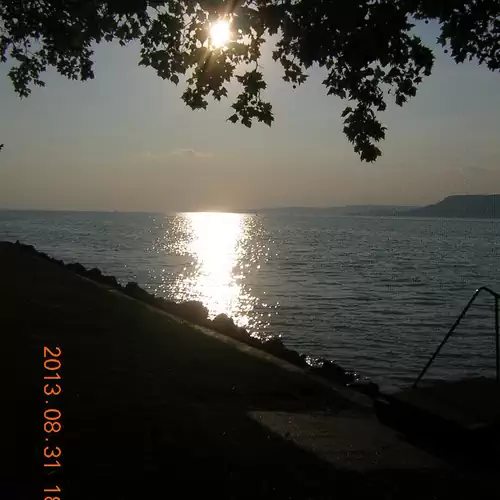 Rózsa Nyaralóház Balatonboglár 024 kép