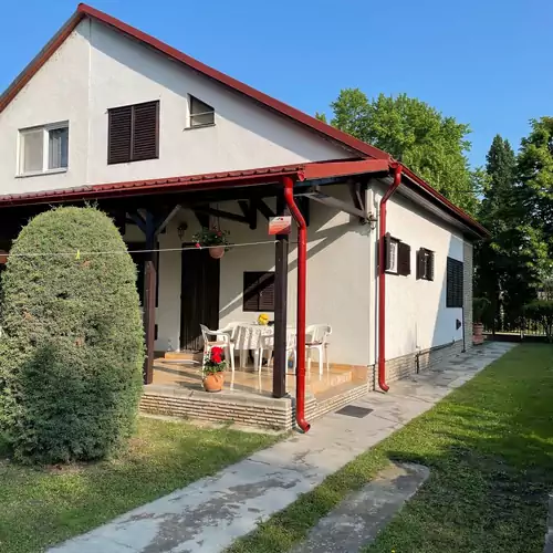 Rózsa Nyaralóház Balatonboglár 005 kép