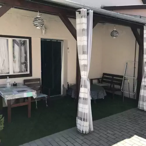Annamária Apartman Zamárdi 001 kép