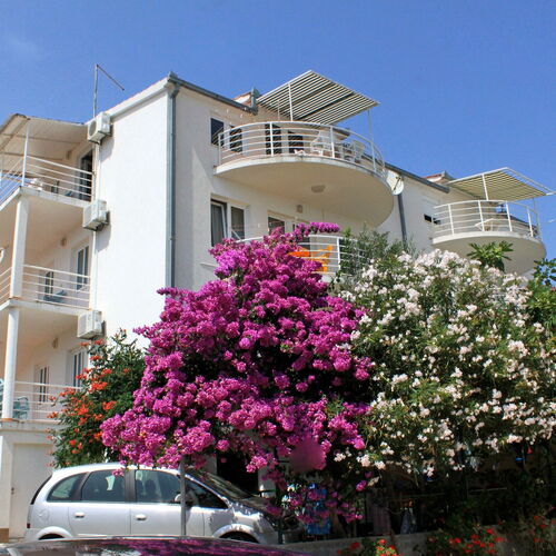 Apartmanok Parkolóhellyel Rastici, Ciovo - 6863 Rastići  2