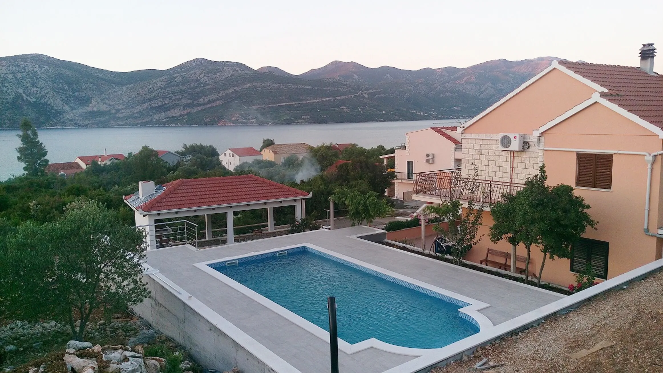 Apartmanok A Tenger Mellett Medencével Kneza, Korcula - 9269 Kneža