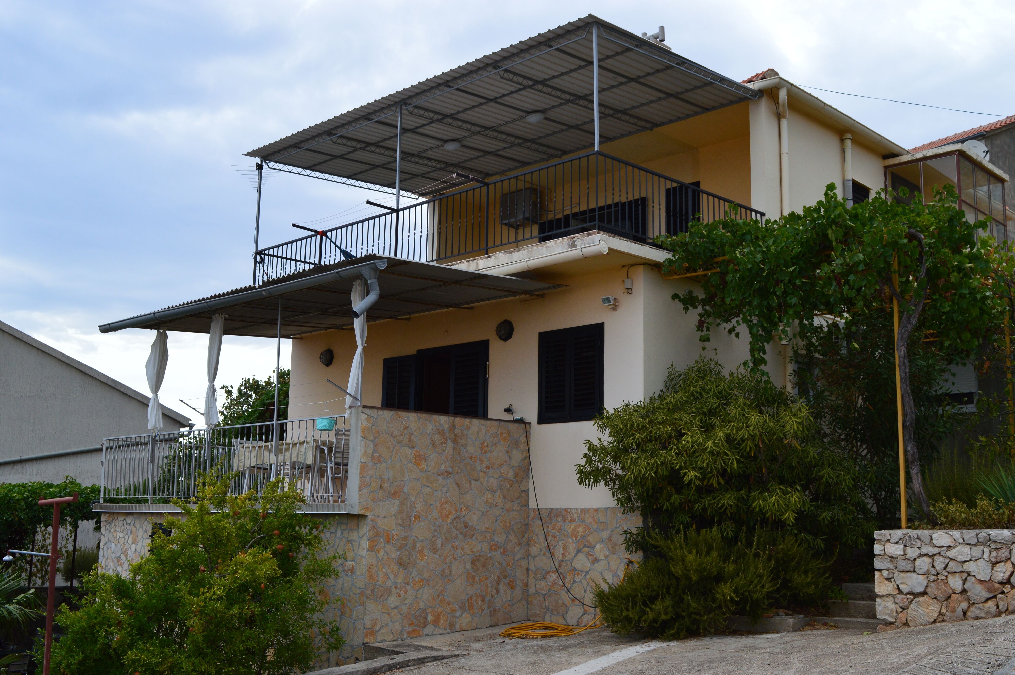 Apartmanok Parkolóhellyel Bilo, Primosten - 12434 Bilo