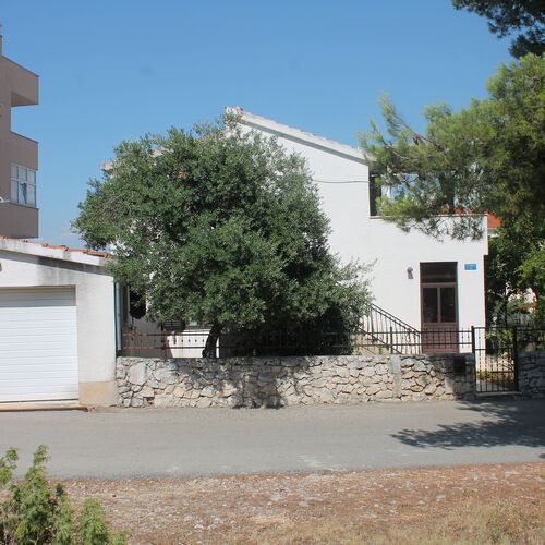 Apartmanok Parkolóhellyel Businci, Ciovo - 14010 Bušinci  2