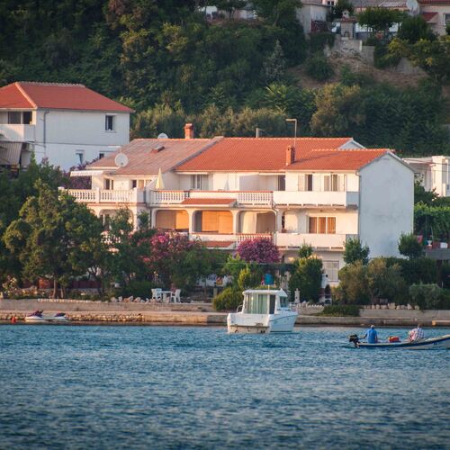 Apartmanok A Tenger Mellett Kampor, Rab - 15310 Kampor  4
