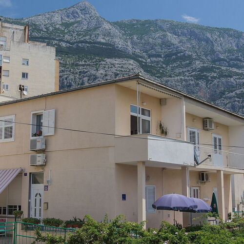 Apartmanok Parkolóhellyel Makarska - 15375  2