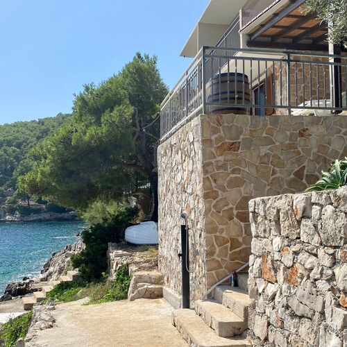 Robinzoni Apartmanok A Tenger Mellett Öböl Lučica, Hvar - 15546 Lučica  2