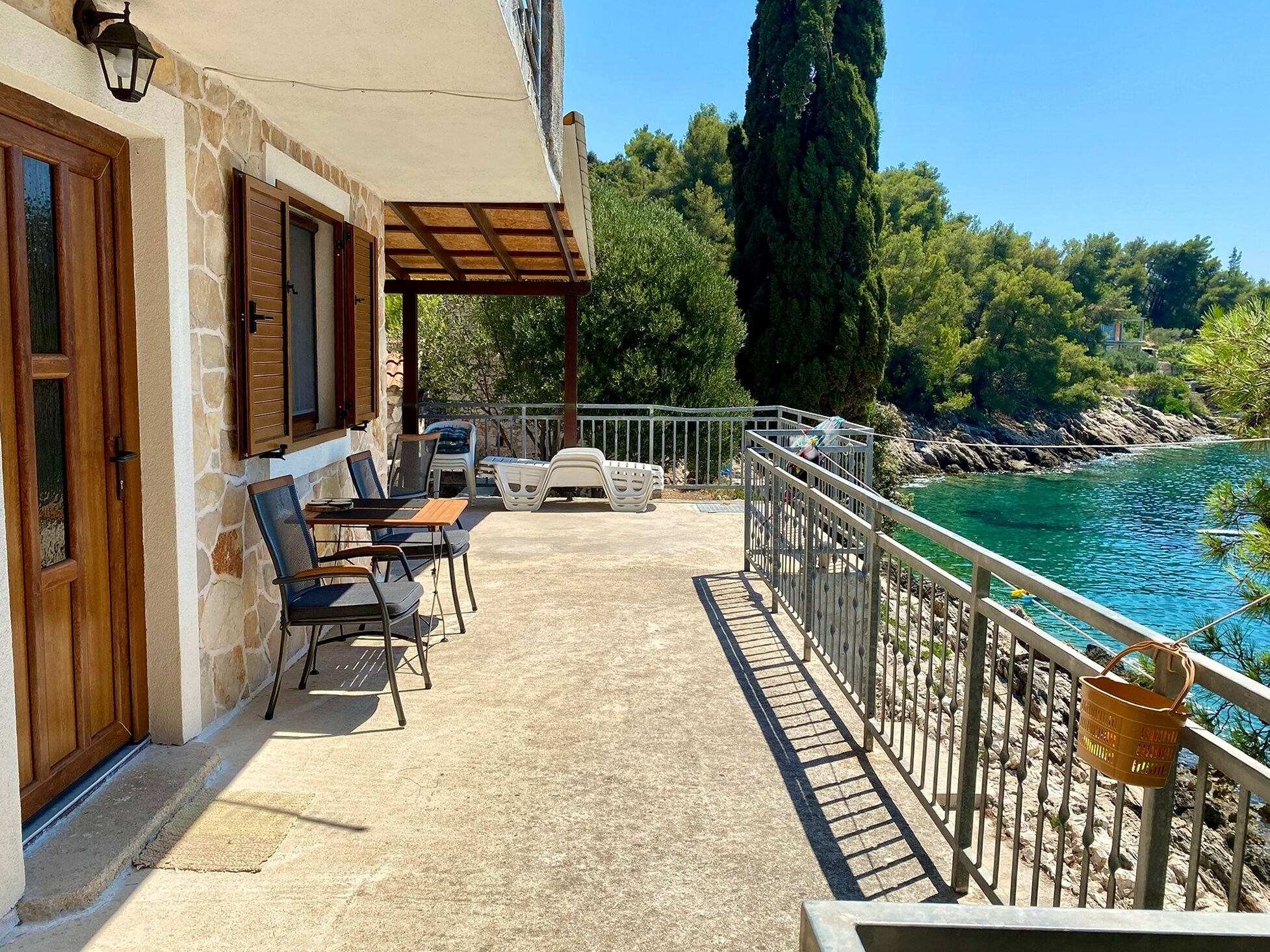 Robinzoni Apartmanok A Tenger Mellett Öböl Lučica, Hvar - 15546 Lučica
