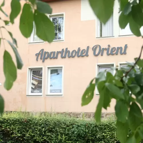 Orient Aparthotel Eger 002 kép