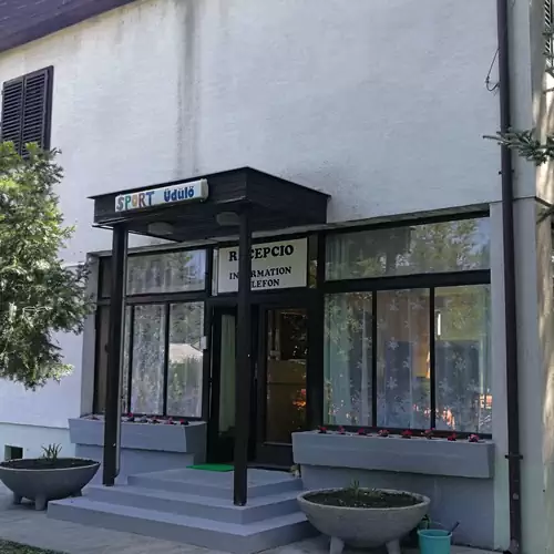 Sport Üdülő Révfülö 002 kép