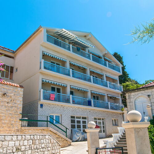 Apartmanok A Tenger Mellett Brist, Makarska - 15714 Brist  2