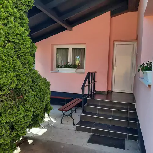 Pink Apartman Hajdúszoboszló 003 kép