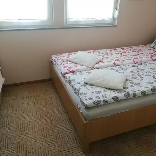 Szilvia Apartman Tiszanána-Dinnyéshát 027 kép