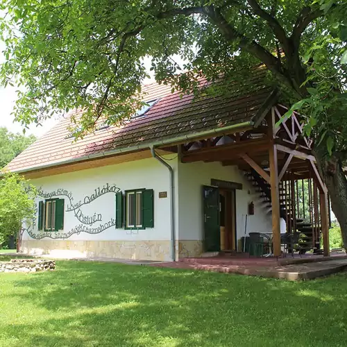 Királyszállás Nagy-Magyarország Park Panzió és Szabadidőközpont Isztimér-Várpalota 012 kép