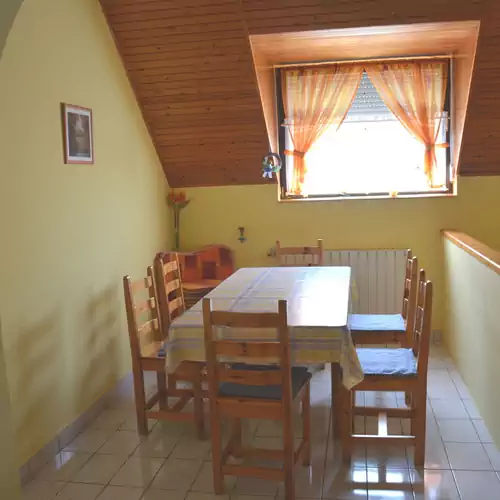 Irénke Apartman Fonyód 007 kép