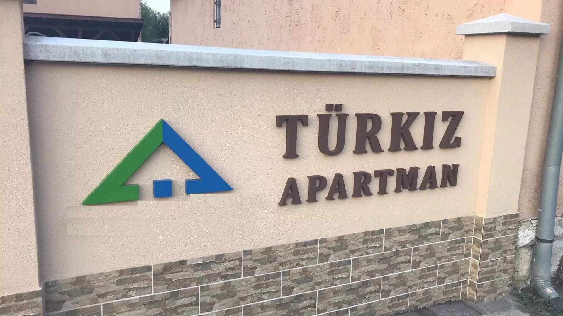 Türkiz Apartman Tokaj 010