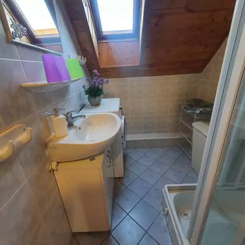 Balatoni Házikó Balatonmáriafürdő 013 kép