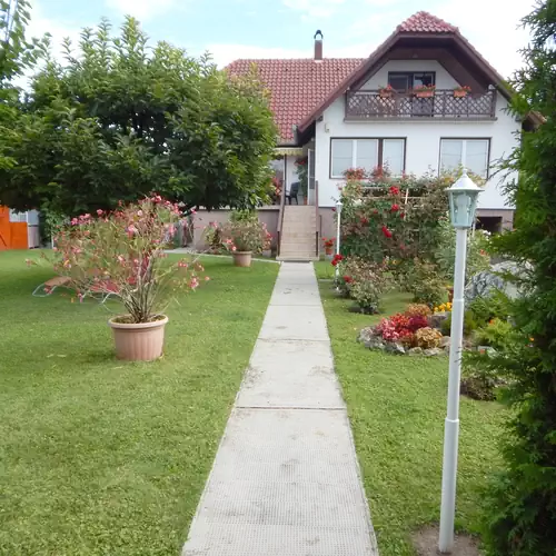 Mészáros Apartman Gyenesdiá 021 kép