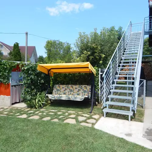 Mészáros Apartman Gyenesdiá 003 kép