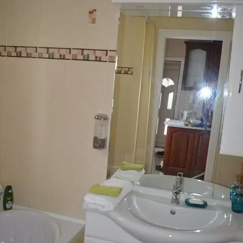 Berettyó Central Apartman Berettyóújfalu 010 kép