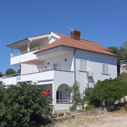 Apartmanok A Tenger Mellett Primosten - 15704 Primošten  4