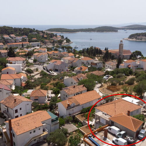 Apartmanok és Szobák Parkolóhellyel Hvar - 15706  2