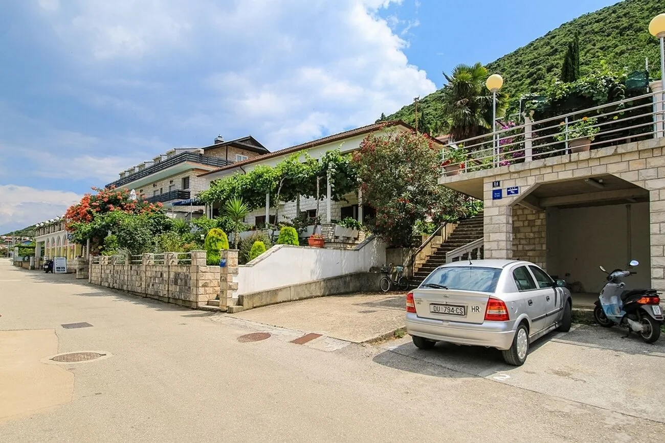 Apartments By The Sea Trpanj, Pelješac - 16004 Trpanj