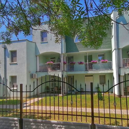 Harangvirág Apartmanház Siófok  2